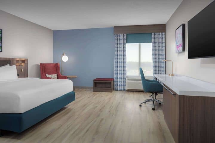 Room 6 of 41